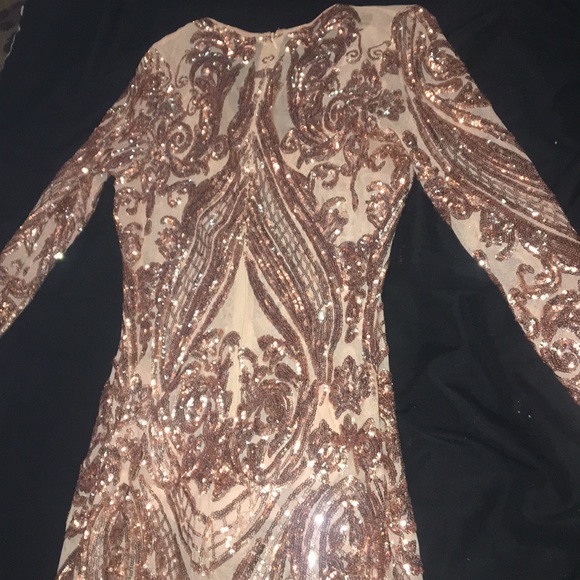 dress - Picture 4 of 7